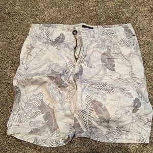 American Eagle Printed Shorts